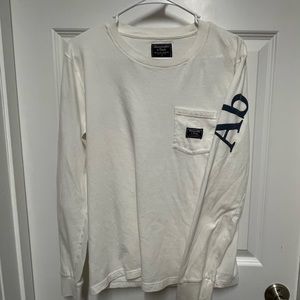 Abercrombie & Fitch long sleeve t-shirt. Size Small